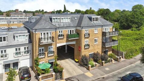 Burnham Court, Burnham
