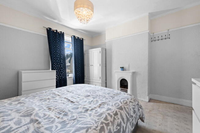 3 bed Terraced for sale Image 10