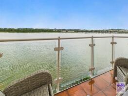 Flat 6, Chandlers Wharf, Esplanade, Rochester ME1 1EB