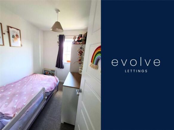 3 bed Semi-Detached to rent Image 6