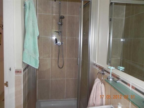 Photo 10