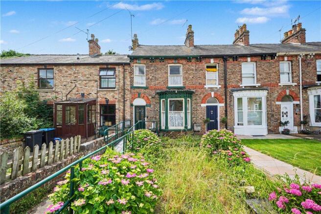 3 bed Terraced for sale Image 12
