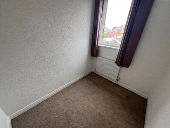 3 bed Semi-Detached to rent Image 10