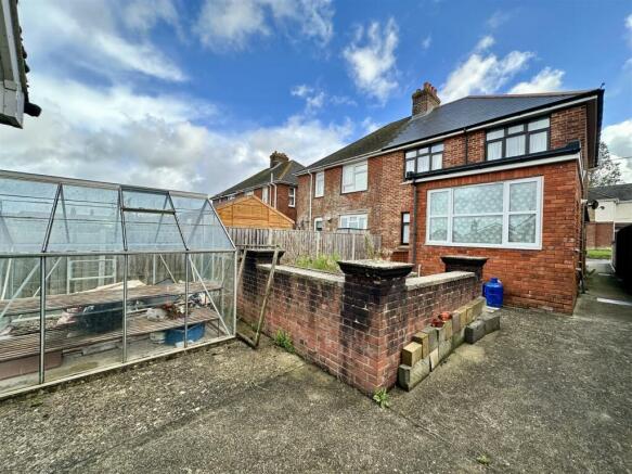 Rear Garden: