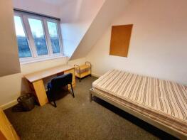 12, Thacker Way, Norwich NR5 9PS