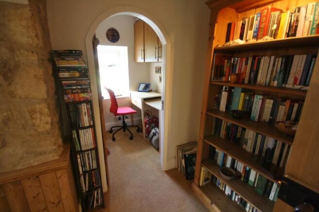 Photo 8