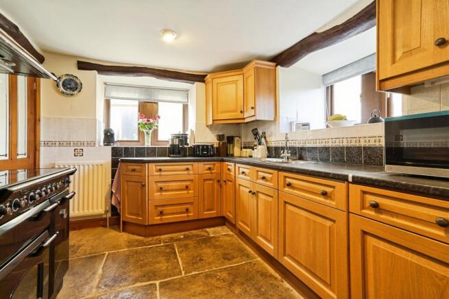 3 bed Barn Conversion for sale Image 10