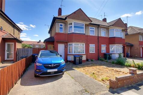 Glenloch Road, Enfield, EN3