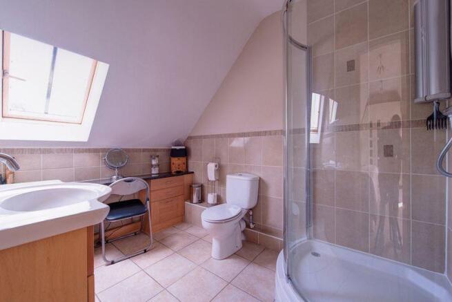 Master En-Suite