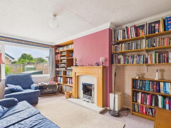 3 bed Semi-Detached for sale Image 5