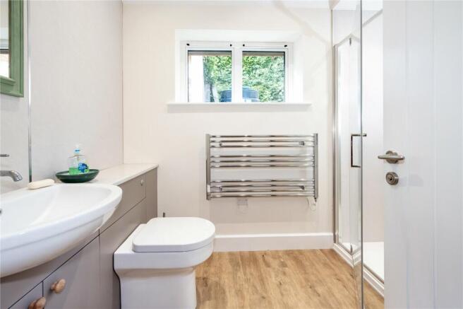 Annexe Shower Room