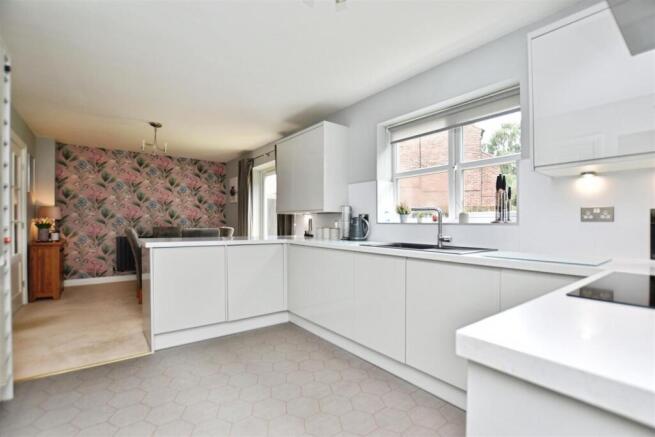 Open Plan Dining Kitchen