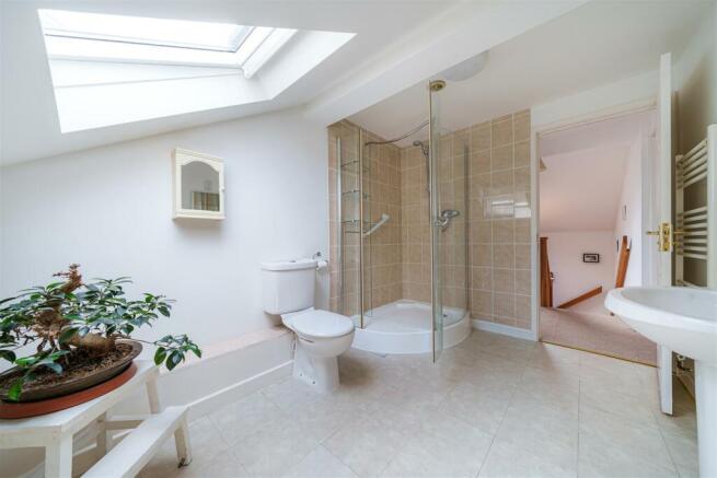 Annexe - Shower Room
