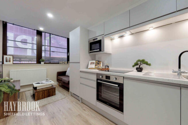 2 bed Apartment to rent Image 9