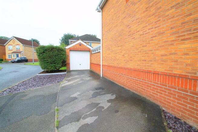 Single Garage
