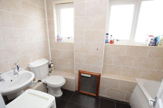 Bathroom photo 1