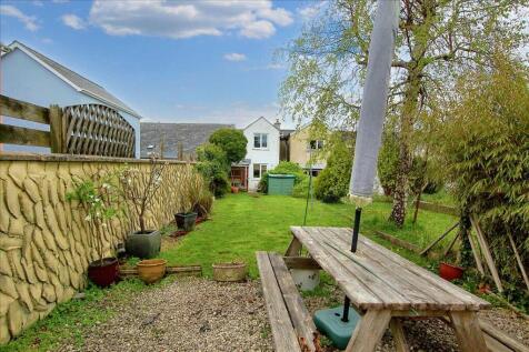 2 Orchard Buildings, Pembroke