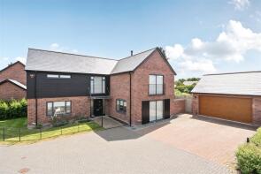 15, Knights Grove, Oswestry SY10 8PU