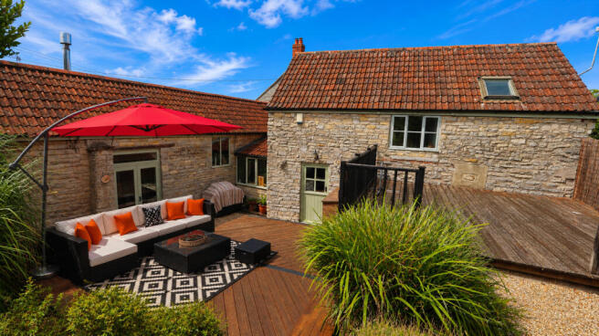 Rear courtyard