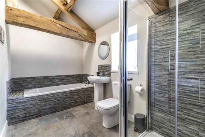 Master En-Suite