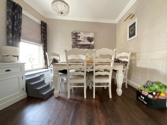 6 bed Flat for sale Image 6