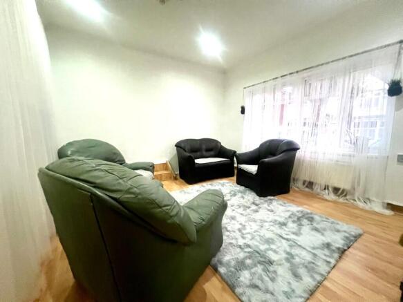 WhatsApp Image 2025-11-29 at 6.02.37 PM (2).jpeg