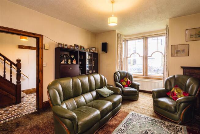 8 Garth Road, Builth Wells-13.jpg