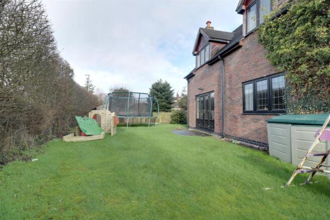 img_1252-img_1254.jpg