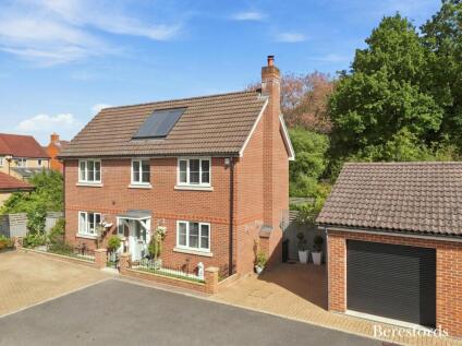 Parish Way, Takeley, CM22