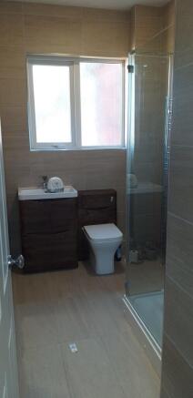 1 bed Apartment to rent Image 7
