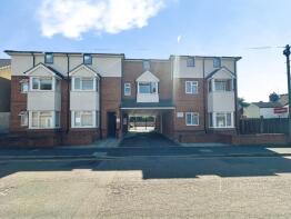 Apartment 8, 5 Empire Court, Empress Road, Luton LU3 2RE