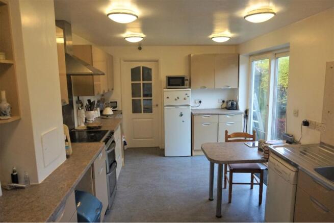 Kitchen/Breakfast