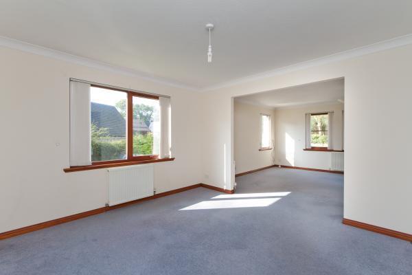 Sitting/Dining Room