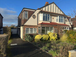 21, Park Avenue West, Stoneleigh KT17 2NT