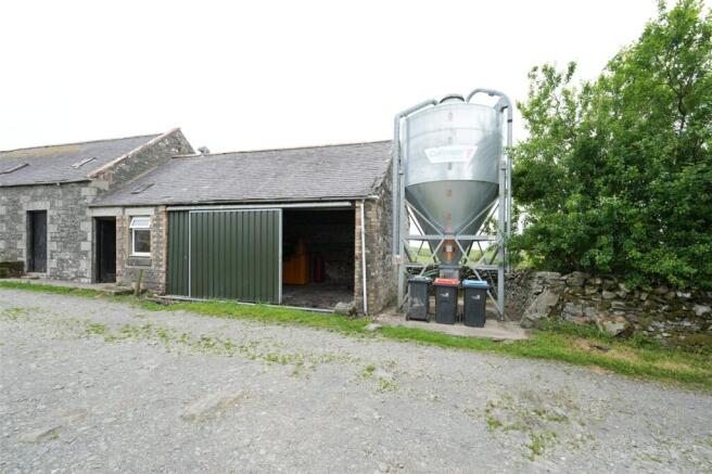 Workshop/Garage