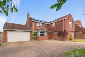 1, The Paddock, Uckfield TN22 2HQ