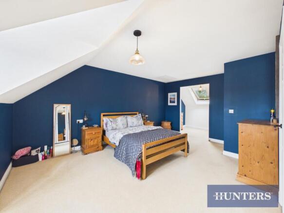 4 bed Terraced for sale Image 10
