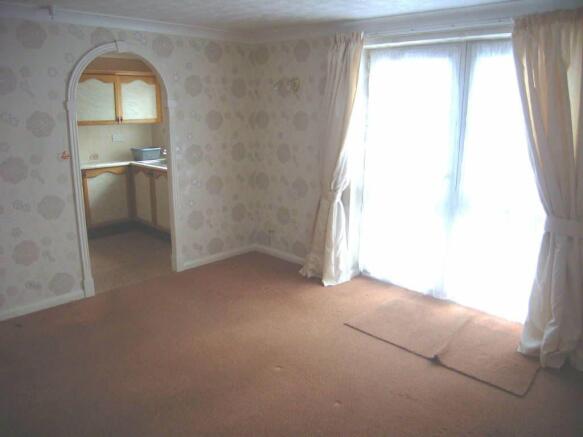 Photo 3