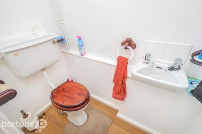 3 bed House for sale Image 8