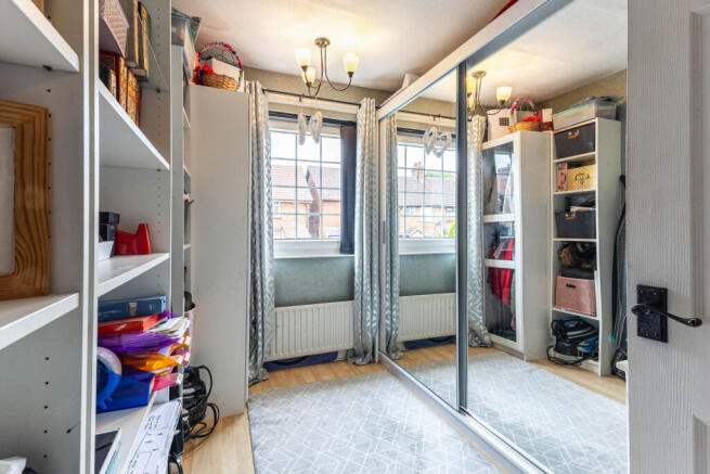 3 bed Semi-Detached for sale Image 11