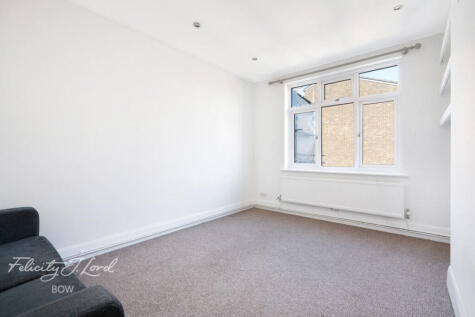 Libra Road, Bow, E3