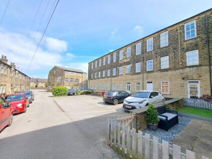 Main Street, Wilsden, Bradford, BD15