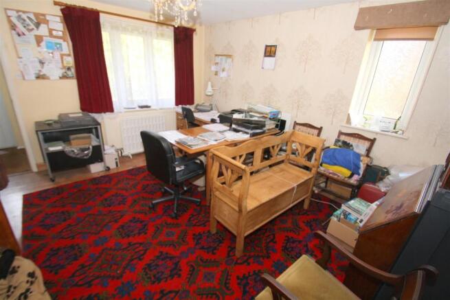 Lounge.JPG