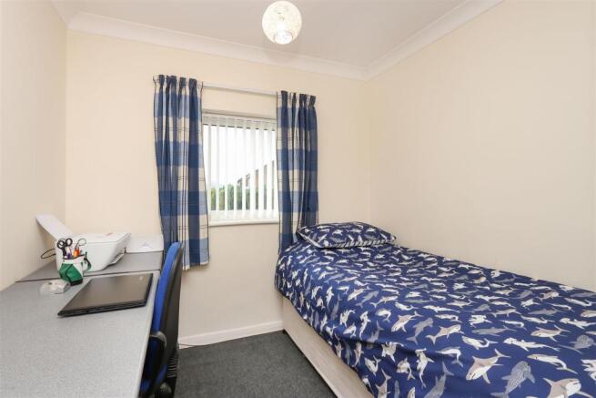 Bed4.jpg