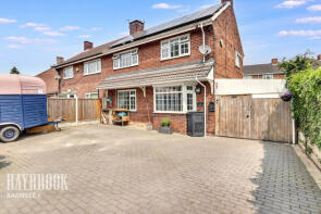 18, Wynmoor Crescent, Brampton Bierlow, Rotherham S73 0UE