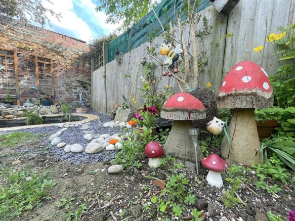 Garden 3.jpeg