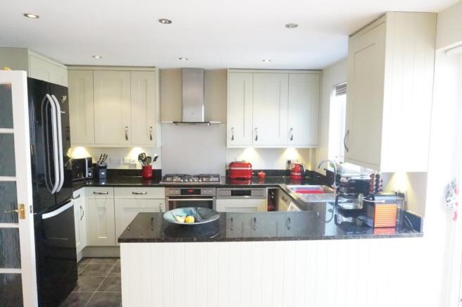 Kitchen / Breakfast
