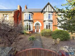 132, High Street, Bentley, Doncaster DN5 0AT