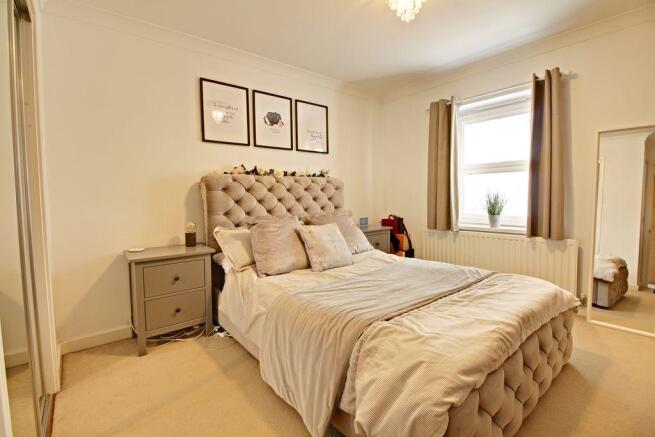 Bedroom 1 (Double)