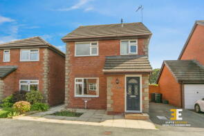 17, Gloddaeth View, Llandudno LL30 3FB